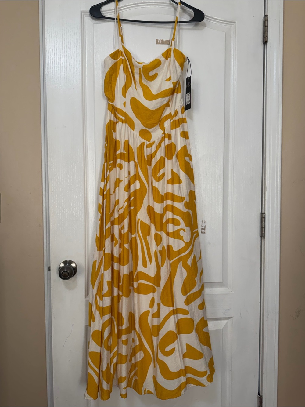 Fashion Nova Yellow & White Abstract Print Maxi Dress
